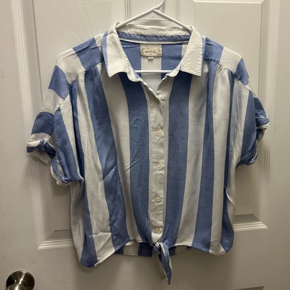 Sandy & Sid Button Front Cropped Stripe Short Sleeve Blouse Blue White Medium - Picture 2 of 9